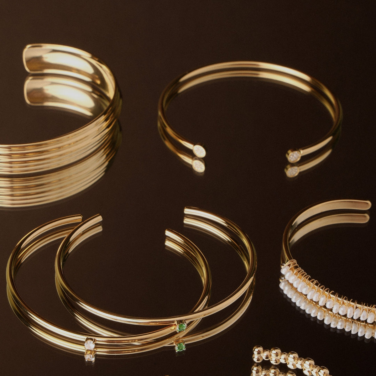 Pavé Disc End Cuff Bracelet — Mirari