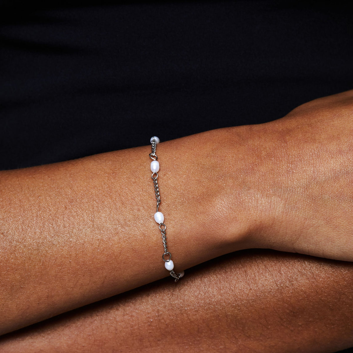 Freshwater Pearl Station Bracelet, 16 cm — Lovina