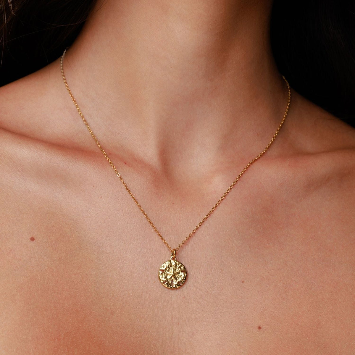 Sand Dollar Pendant Necklace, 10 mm
