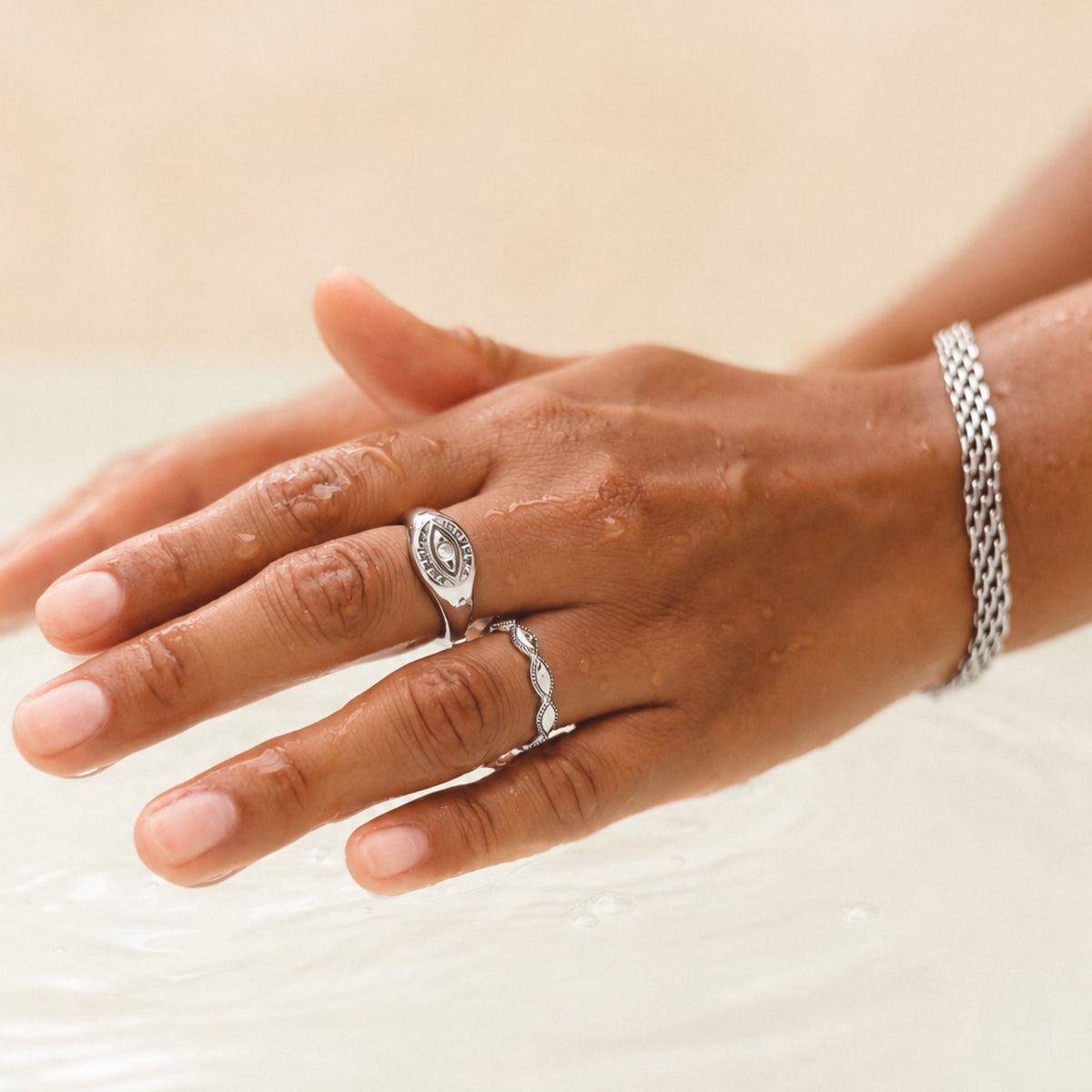 Marquise Motif Band Ring, 4 mm — Aphrodite