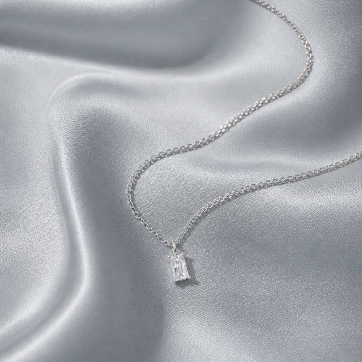 Clear Rectangular Pendant Necklace, 45 cm — Glow