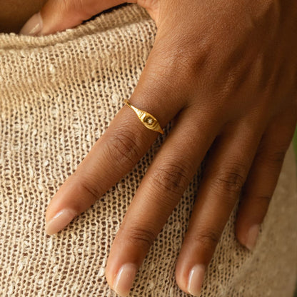 Starburst White Stone Signet Ring — Starlight