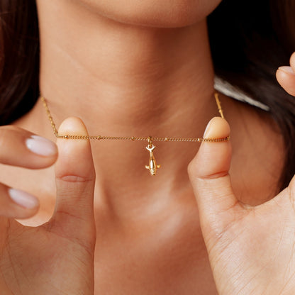 Whale Pendant Necklace, 45–50 cm, Gold PVD Steel
